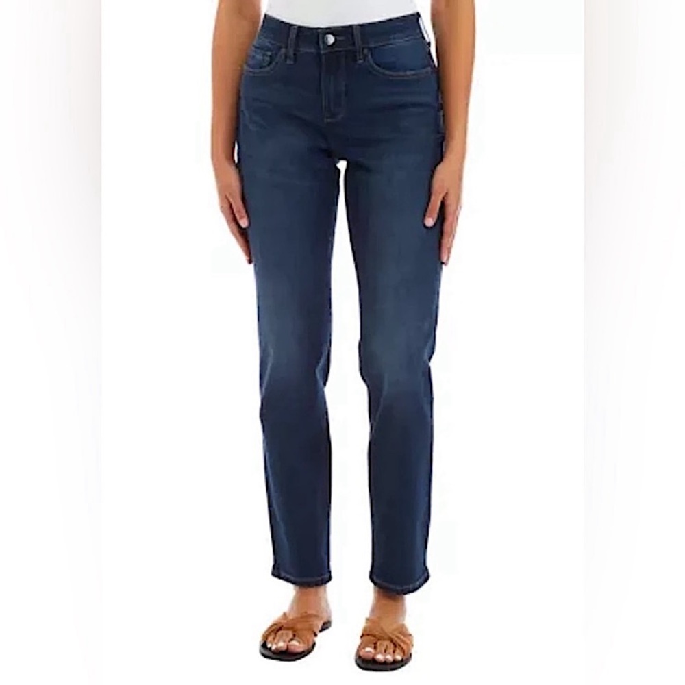 MID RISE COTTON STRETCH STRAIGHT LEG DENIM JEANS by WONDERLY Dark Wash Blue 4
